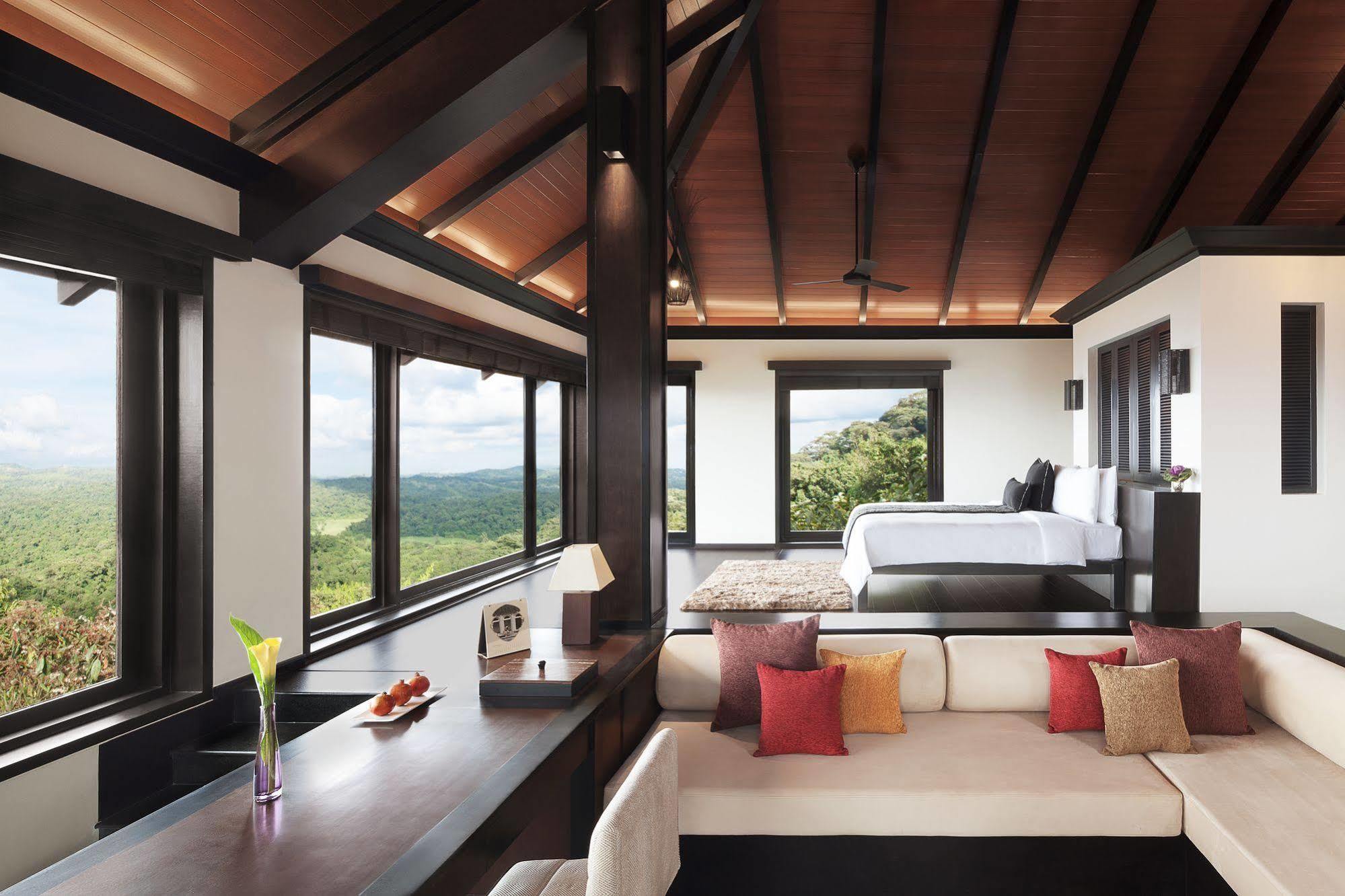 Taj Madikeri Resort & Spa Coorg Екстер'єр фото